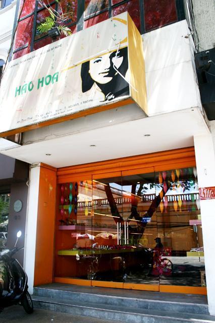 フランス人オーナーの店「Saigon kitsch」