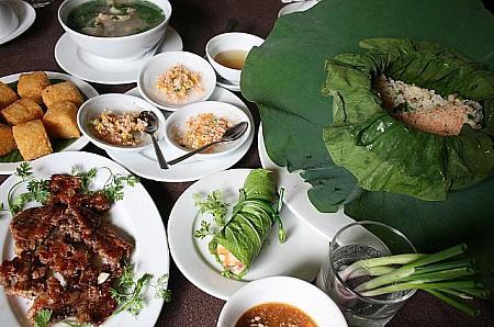 ベトナムの食べ物ベスト7 フォー チェー バインミーベトナム料理
