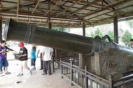 阮朝王宮の砲台