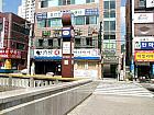 地下鉄１号線チャンジョン（長箭・Jangjeon）駅４番出口を