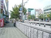 地下鉄1号線チャチョン（佐川・Jwacheon）駅６番出口を出て