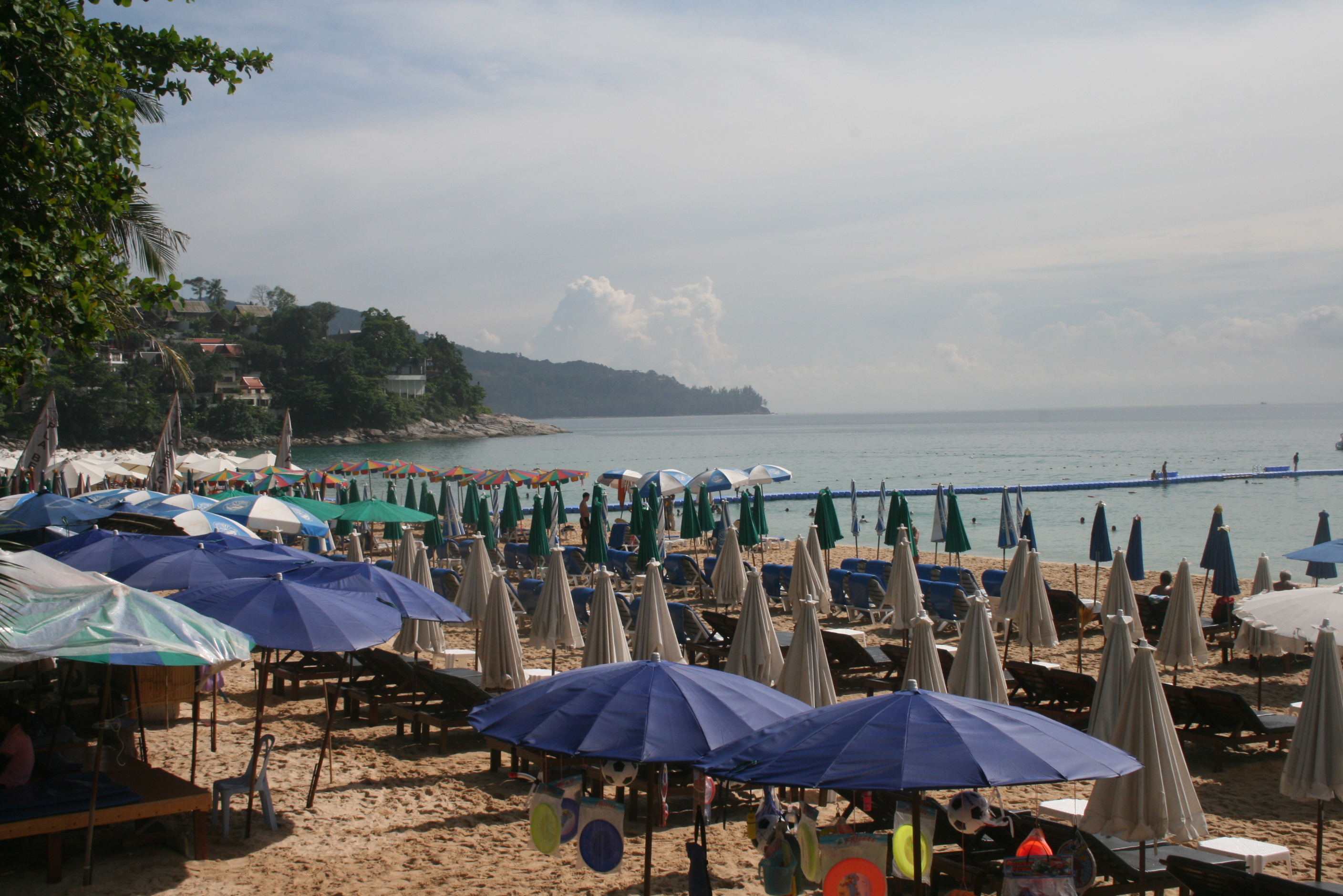 レッツ ゴー ｔｏ ビーチ スリンビーチ バンコクナビ