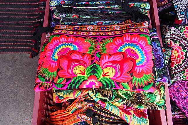 モン族市場[タラート・モン] | バンコクナビ
