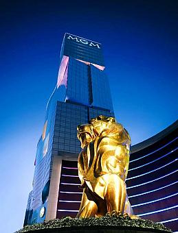【至高の輝き】MGMマカオ限定・黄金のライオン 5つ星ホテル仕様 ミニ麻雀セット MGM マカオ | マカオナビ