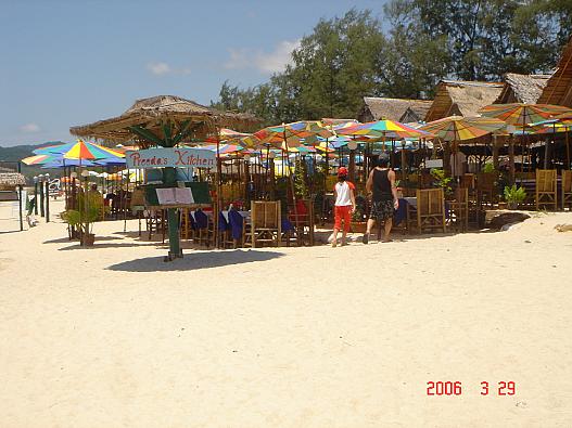 ラグーナエリアのビーチにあるレストラン