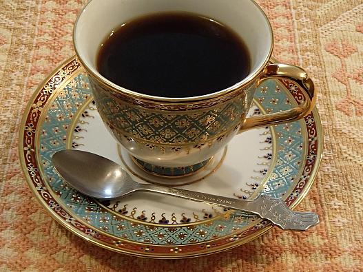 ベンチャロン焼のコーヒーカップ。