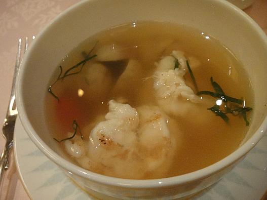 6,Clear smoked prawn soup with fresh herb 
