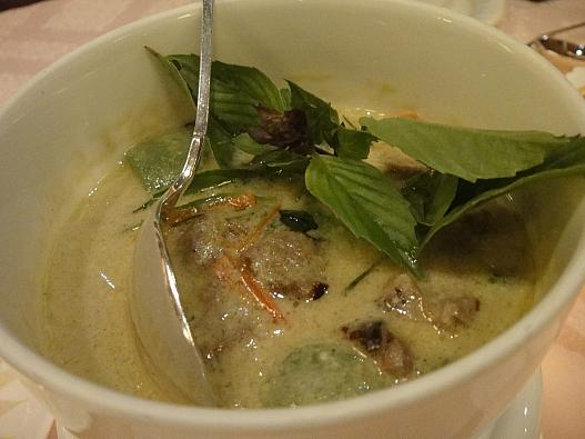 10,Green Curry with grilled beef sirloin and siamese eggplant,
