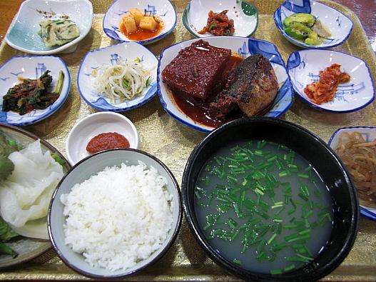 ようやく再訪が叶いました。今回はシジミスープ定食を注文。　訪問日：2009年8月7日　