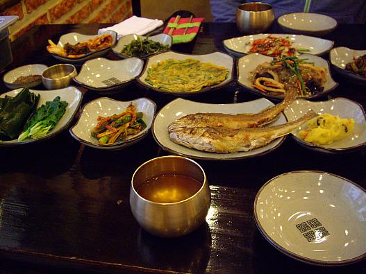 クンチブ定食、二人前
(W9900×2)