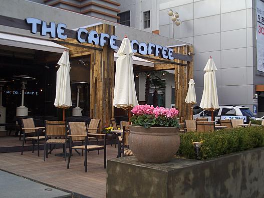 THE CAFE COFFEE