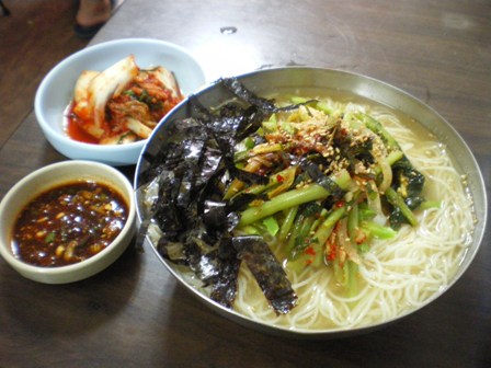 チャンチグクスは夏は冷麺でした！