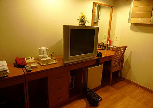 テレビ＆冷蔵庫＆ドレッサー