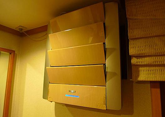 部屋のエアコン