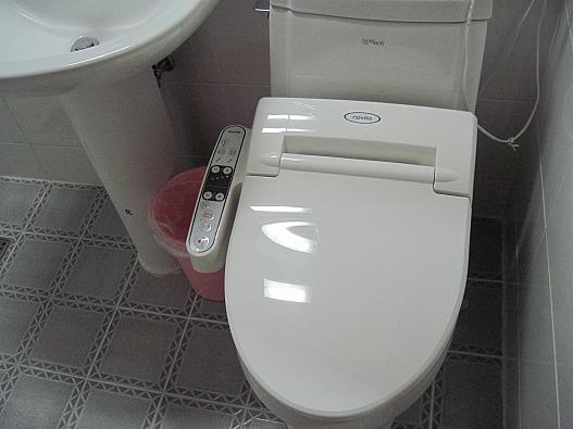 ウォシュレットは欠かせません