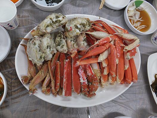 機張の蒸しカニ