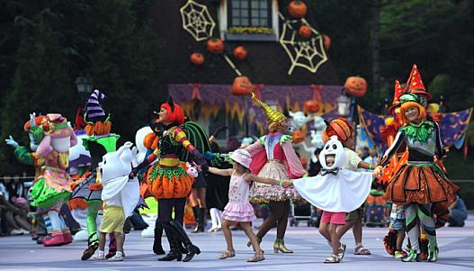 Happy Halloween Parade
