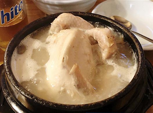 普通の参鶏湯