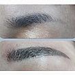 エンボ眉毛