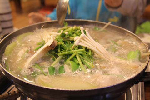 アグタン（小）2−3人前