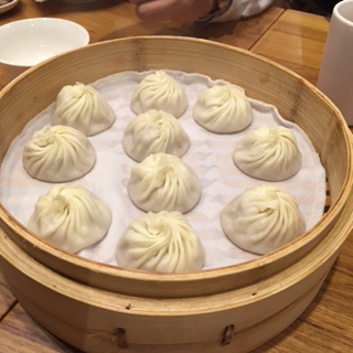 三越の小籠包