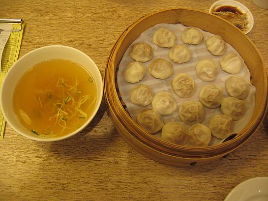 ミニ小籠包