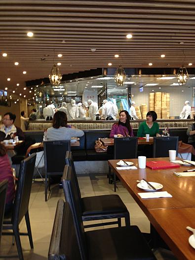 台北101店店内厨房