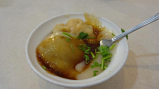 ここ、他の方も書かれていましたが。おいしいのでおすすめ。