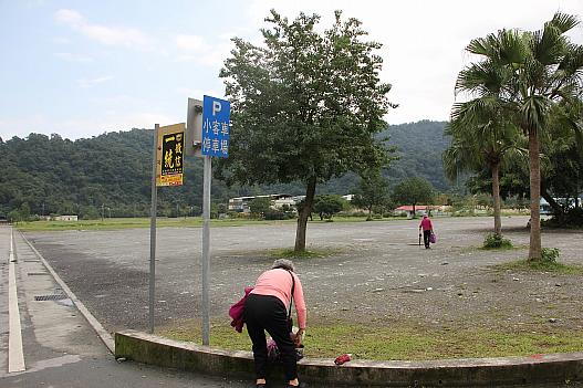 梅花湖のバス停