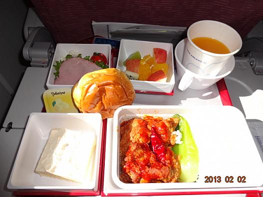 チャイナエアライン機内食
桃園→関空