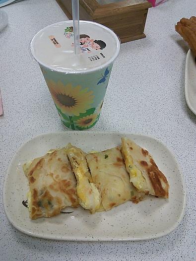 起司蛋餅＆豆浆