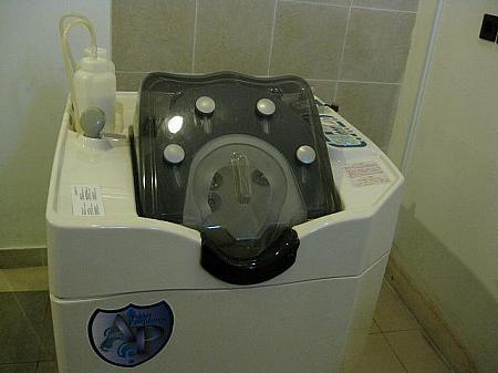これ、全自動の洗髪機なんです！