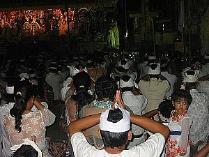 バリ島のお祭り「オダラン」 オダラン バンジャール プラ・デサ プラ・ダラムプラ・ブドゥグル