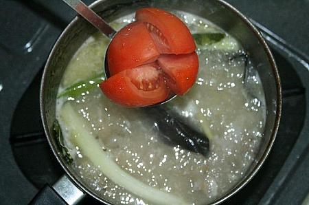 インドネシア料理を作ろう！　その8　ソト・サピ ソト・サピビーフ・スープ