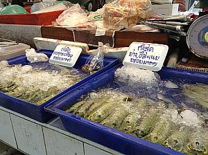新鮮かつ大ぶりな魚介類がタイでは安く手に入ります