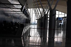 駅構内ではタイ航空、バンコクエアウェイズ便は、事前チェックインサービスが受けることができます。