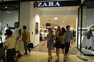 人気ファッションショップ「ZARA」はバンコクでも大人気で着々と店舗数を増やしています。