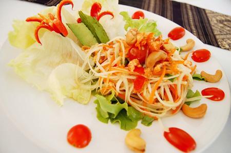 ソムタム イサーン料理 タイ東北料理 地方料理 サラダ タイサラダ パパイヤサラダビギナー向け