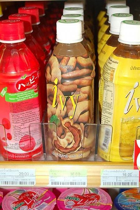◆ジュース<br>
ジュースも一般的な加工品。ペットボトルの写真は「豆のジュース？」とびっくりしますが、お味はやはり結構甘いのが特徴。体を冷やすので飲みすぎには注意です。
　 
