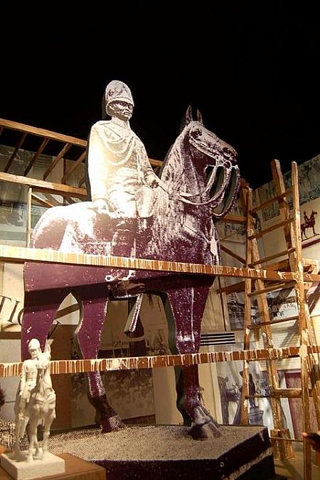 チュラロンコーン大王騎馬像100周年