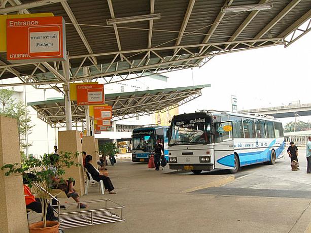 去年11月、タイ南部に向かう長距離バスを一手に担う南バスターミナル（サーイタイマイ）が移転して新しくなりました。