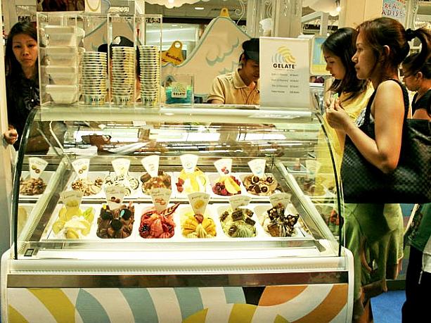 濃厚ミルク系・さっぱりフルーツ系・イタリアンジェラートなど、バリエーション豊かに20店舗以上が参加。