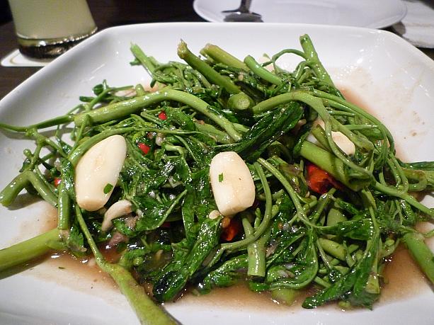 タイ米と相性のいい野菜炒めに・・・