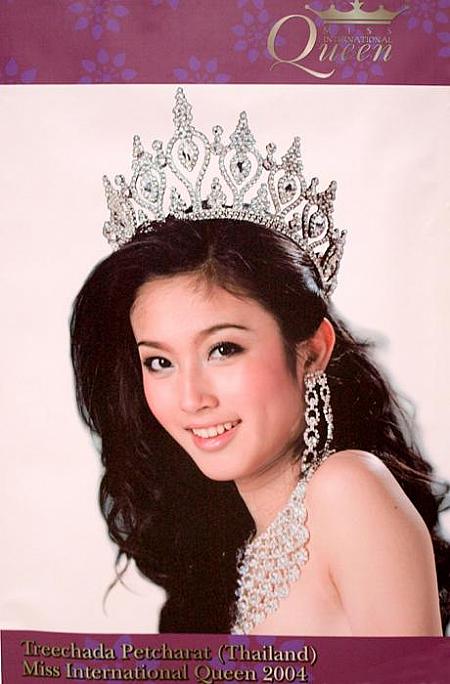 2004年ミス・インターナショナルクイーン。タイのテレビ番組や映画などに出演する女優