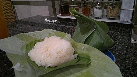 タイの東北地方でが一般的な主食「カオニャオ」。日本であまりもち米を食べなくてもタイでは頻繁にお目にかかります。