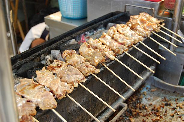 その場で焼いているため、香ばしい香りが漂います。小腹が空いているときには「おやつ」代わりにムーピンを食べるのが一番！