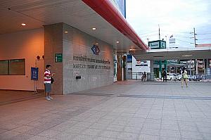 ラップラオ駅（Lat Phrao）・・・MRT駐車場、ラチャダーナイトマーケット