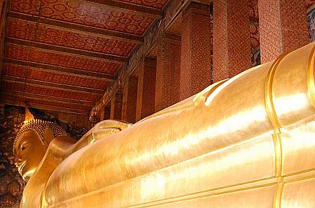 大寝釈迦仏があることで有名な「ワット･ポー」