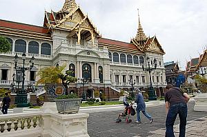 タイの人々も一生に一度は訪れたいと願う最高寺院