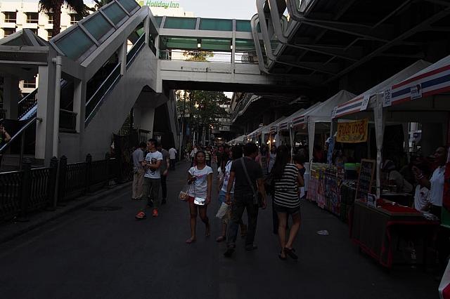 夕方のチットロム駅 バンコクナビ